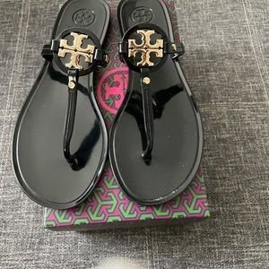 Tory Burch Mini Miller Sandal black with gold, Women’s size 7